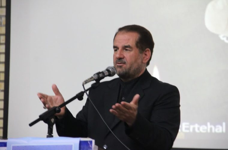 مشیت الهی بر زنده بودن راه امام(ره) است/ لحظهای از مطالبه سد آبریز کوتاه نیامدهایم مشیت الهی بر زنده بودن راه امام(ره) است/ لحظهای از مطالبه سد آبریز کوتاه نیامدهایم