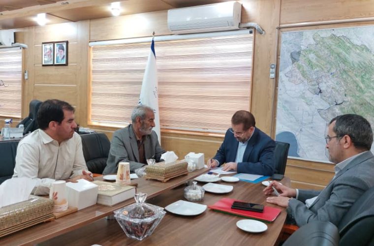 برنامه دولت سیزدهم ایجاد اشتغال پایدار در تمام مناطق استان است  استاندار کهگیلویه و بویراحمد گفت: ایجاد اشتغال پایدار و گسترده با کلنگ زنی چندین ابر پروژه در استان صورت می گیرد