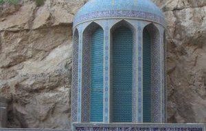 دلیل ساخت گنبد حضرت بی بی حکیمه (س) به شکل نیم گنبدی چیست