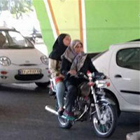 شرط صدور گواهینامه موتورسیکلت برای بانوان