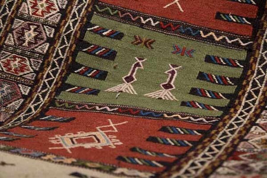 هنرمندان صنایع دستی بیش از یک میلیارد ریال تسهیلات بلاعوض دریافت کردند
