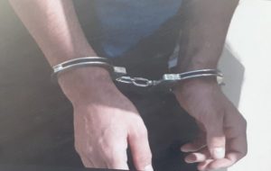 دستگیری سارق با اعتراف به ۲۰ فقره سرقت منازل در گچساران