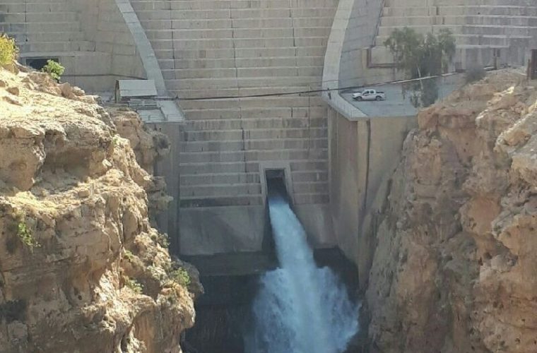 تراز آب سد کوثر گچساران بیش از سه متر پایین آمد