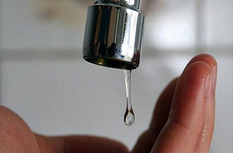 شبکه آب شهر دوگنبدان دچار نقص فنی شد