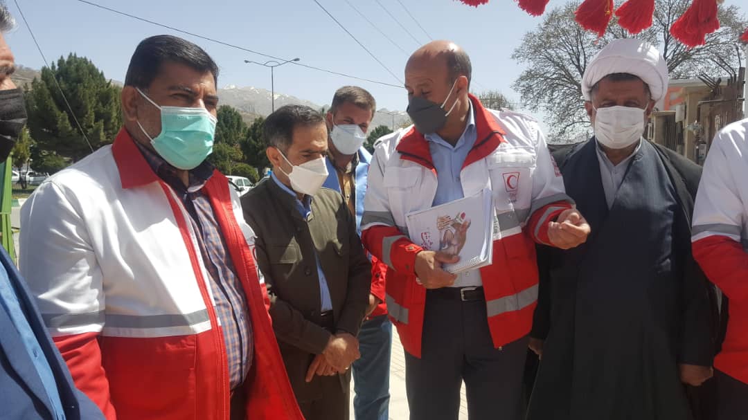 قریب ۴۰۰۰مورد خدمات بشردوستانه جوانان جمعیت هلال احمر استان کهگیلویه وبویراحمد به مسافرین نوروزی+تصاویر
