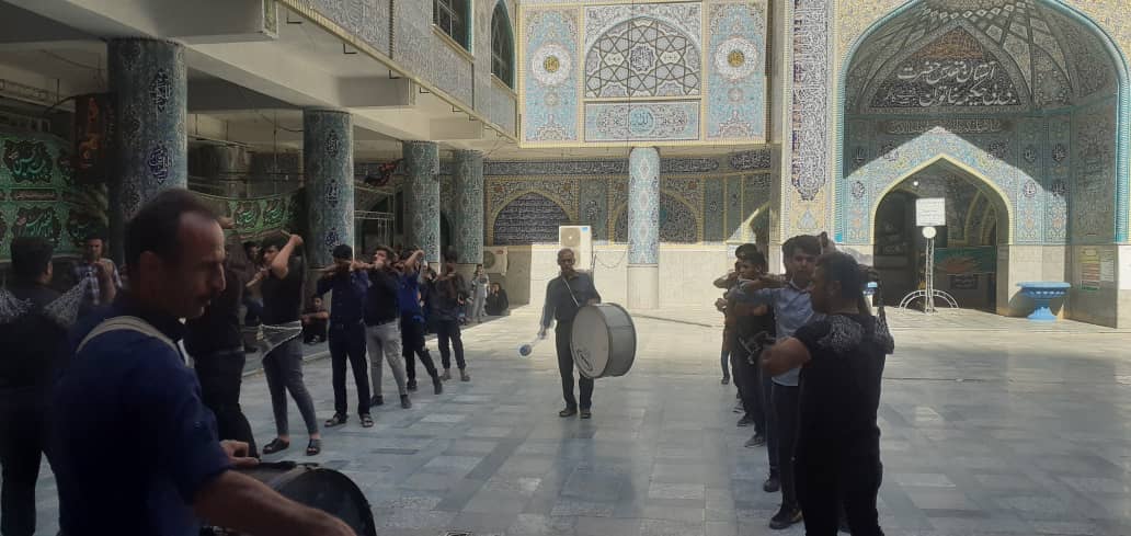 حرم مطهر حضرت بی‌بی‌حکیمه« پذیرای زائران و عزاداران در روز اربعین حسینی