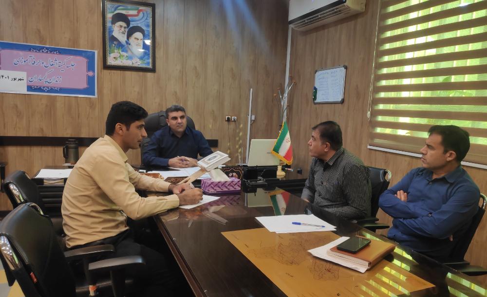 پنجمین جلسه کارگروه اشتغال و حرفه آموزی با حضور معاون اداره زندان گچساران برگزار گردید