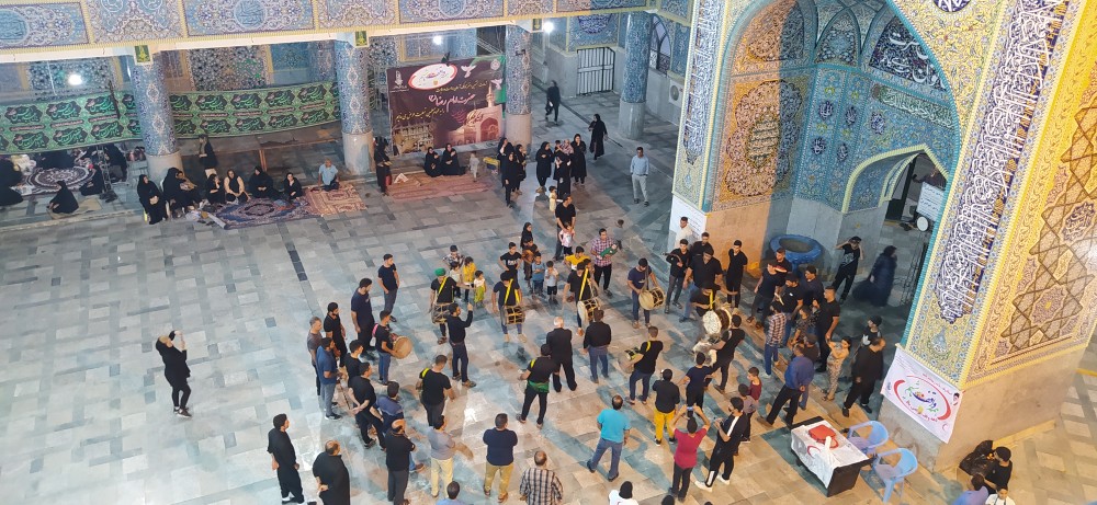 دهه وقف/ برگزاری مراسم عزاداری شب شهادت امام رضا علیه السلام در بارگاه منور حضرت بی بی حکیمه سلام الله علیها