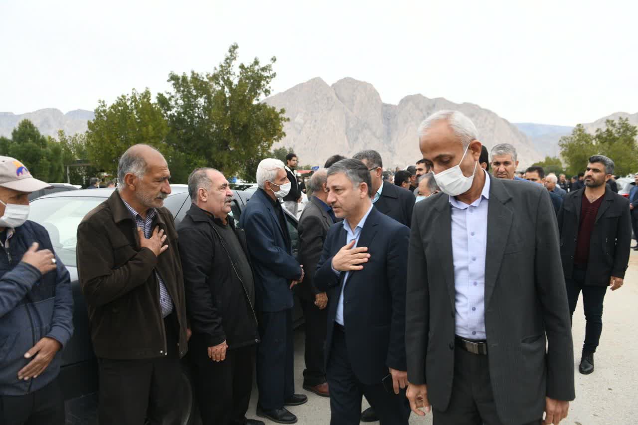 دیدار نماینده مدیرعامل مناطق نفت‌خیز جنوب با خانواده حادثه دیدگان شركت نفت گچساران