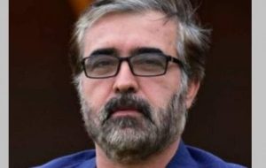 مدیر خدمات شرکت بهره‌برداری نفت و گاز گچساران : با وجود سرعت سرسام‌آور رشد علم و فناوری، جایگاه کتاب و کتابخوانی هیچ‌گاه ارزش و اهمیت خود را از دست نداده است.
