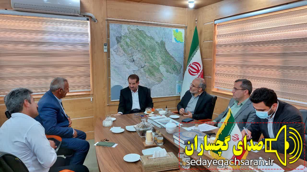 معیار جذب نیرو در دستگاه های دولتی قانون است/ جمع آوری همه کارخانجات شن و ماسه حاشیه بشار قطعی است