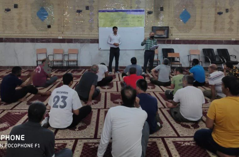 کلاس پرورش گیاهان دارویی با همکاری اداره جهاد کشاورزی شهرستان گچساران برای ۶۰ نفر از زندانیان برگزار شد