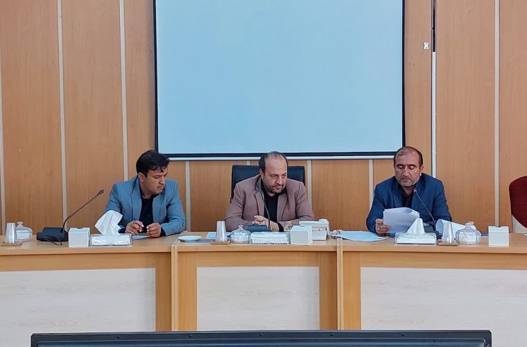 تعهد ایجاد ۱۰ هزار فرصت شغلی در کهگیلویه و بویراحمد تعهد ایجاد ۱۰ هزار فرصت شغلی در کهگیلویه و بویراحمد