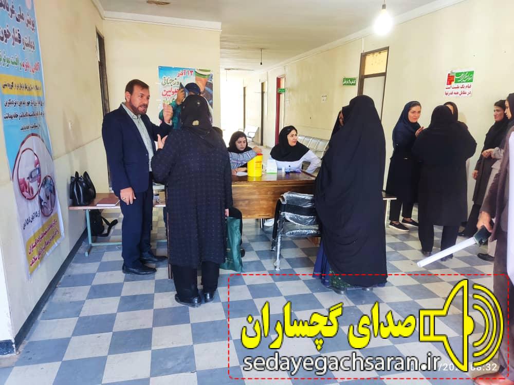 به مناسبت هفته جهانی  معلولین به همت شبکه بهداشت  و بهزیستی گچساران  میز سلامت برگزار شد