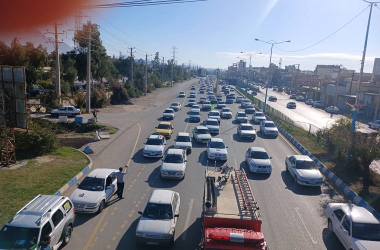 در نخستین روز از دهه فجر برگزار شد؛  کاروان نمادین ورود امام (ره) در گچساران+ تصاویر