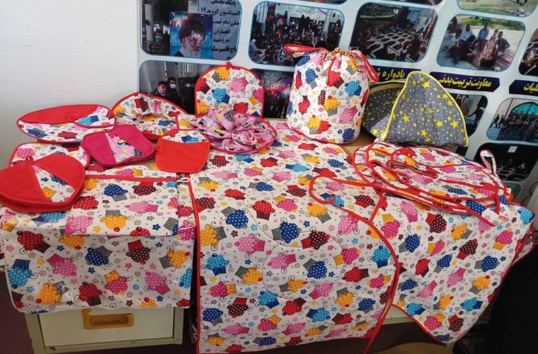 گزارش تصویری از طرح توانمندسازی بانوان محلات کم برخوردار توسط خانه احسان ستاد حضرت امام ره و فنی حرفه ای در گچساران