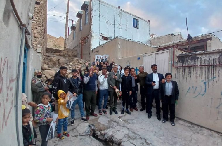 ساسان تاجگردون در جمع خانواده های محله لبنان گفت دغدغه امروز  ما اشتغال جوانان هست