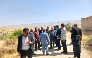 ملاقات چهره به چهره فرماندار و مسئولین شهرستان گچساران با مردم منطقه خیرآباد و بررسی مشکلات این منطقه