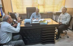 ملاقات مردمی شهردار دوکنبدان با شهروندان در راستای حل مشکلات و مسائل شهروندان