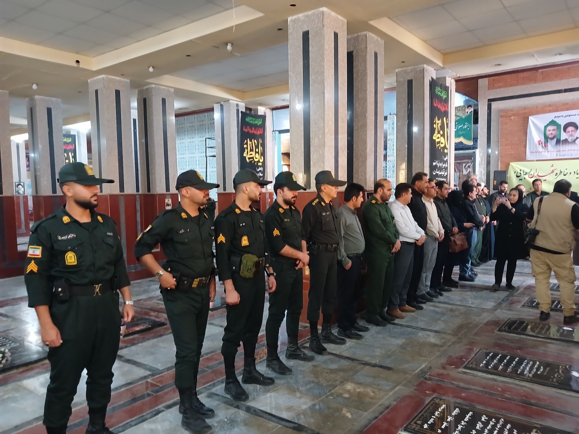 همزمان با هفته دولت انجام شد؛ تجدید میثاق دولتی ها با آرمان‌های شهدا درگچساران+ تصاویر