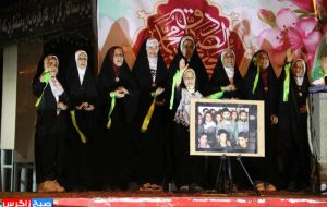 با حضور عاشقان اهل‌بیت علیهم‌السلام؛  گچساران غرق جشن و سرور میلاد پیامبر مهربانی شد