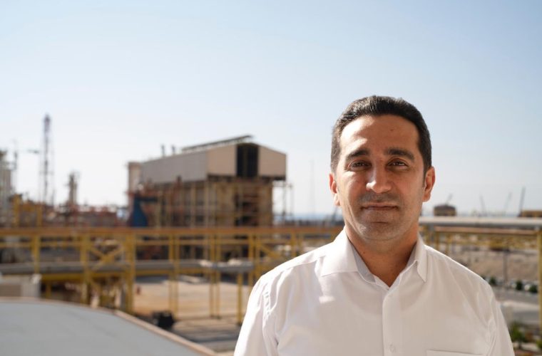 مدیر جدید مجتمع پتروشیمی هنگام منصوب شد مدیر جدید مجتمع پتروشیمی هنگام منصوب شد
