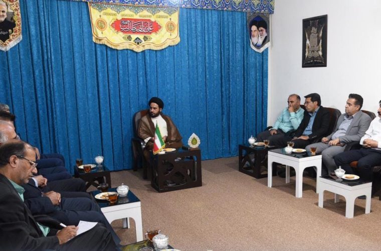 دیدار مدیرکل تعاون، کار و رفاه اجتماعی کهگیلویه و بویراحمد با امامجمعه گچساران دیدار مدیرکل تعاون، کار و رفاه اجتماعی کهگیلویه و بویراحمد با امامجمعه گچساران