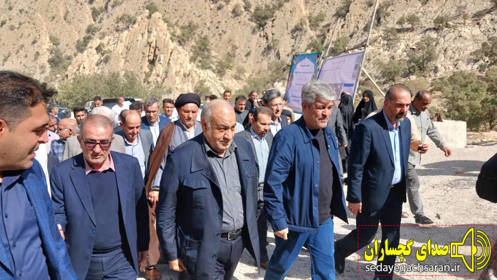 معاون وزیر راه و شهرسازی از پیشرفت چشمگیر مطالعات پروژه تونل دیل گچساران خبر داد و گفت: نتایج بررسیها نشان میدهد هیچ مانع جدی برای ادامه اجرای این پروژه مهم وجود ندارد و بهزودی عملیات اجرایی آن آغاز خواهد شد. معاون وزیر راه و شهرسازی از پیشرفت چشمگیر مطالعات پروژه تونل دیل گچساران خبر داد و گفت: نتایج بررسیها نشان میدهد هیچ مانع جدی برای ادامه اجرای این پروژه مهم وجود ندارد و بهزودی عملیات اجرایی آن آغاز خواهد شد.