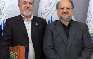 *مراسم تودیع و معارفه مدیرعامل شرکت صنایع پلیمر گچساران برگزار شد