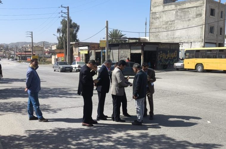 تلاش‌های بی‌وقفه شهرداری برای رفع مشکل مسدود شدن مسیر چهار راه نماز تا پمپ بنزین کرمیان